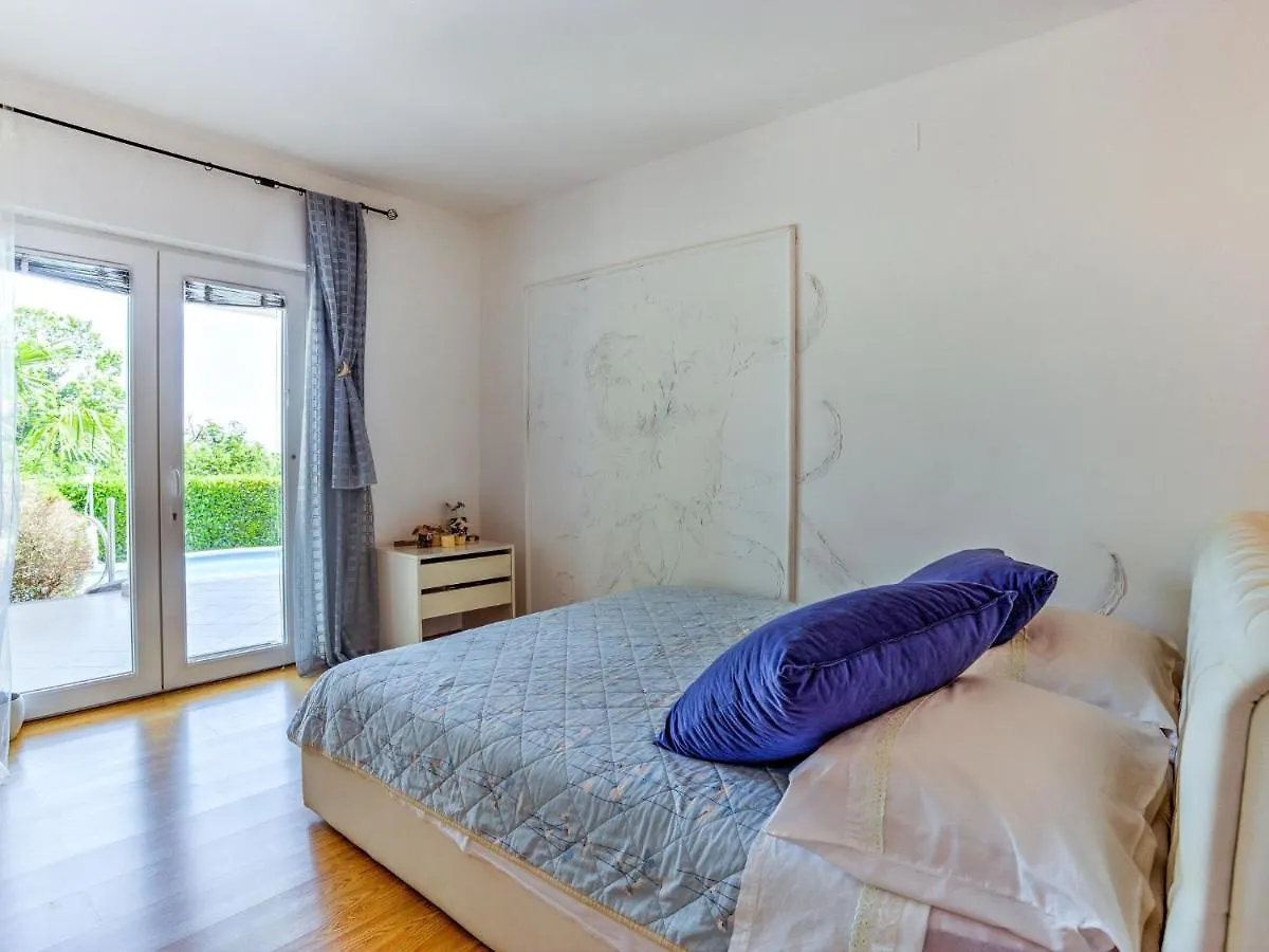 Apartment Karmen-2 Lovran Croatia